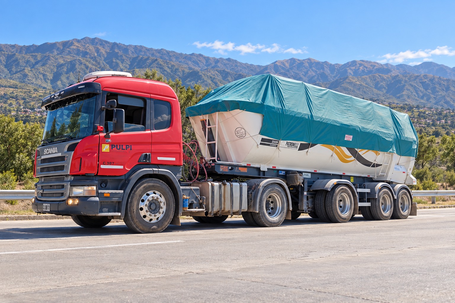 Scania P 340 de Pulpi: Transporte con batea